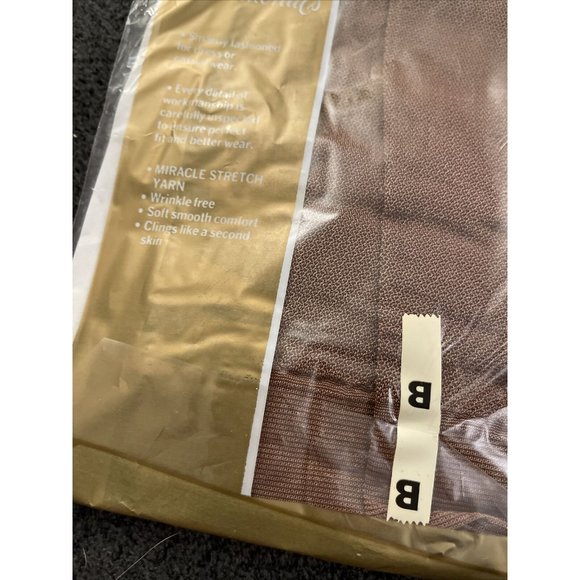 Vintage New Nationals All Nylon Pantyhose Size B tan J10 - Picture 4 of 4